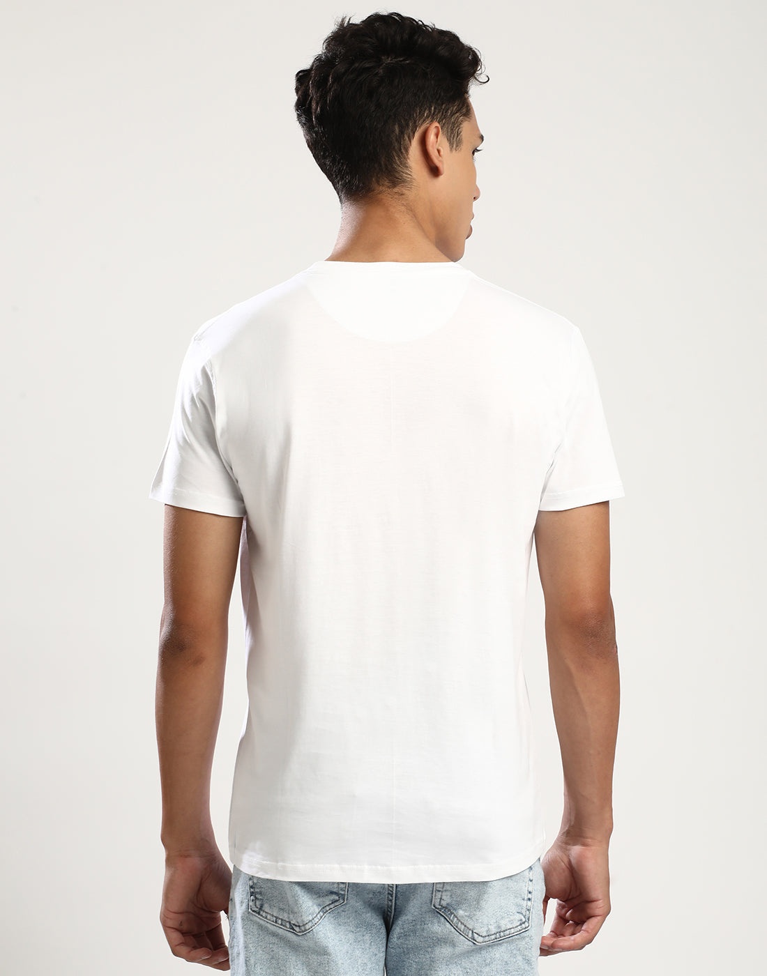 WHITE - ROUND NECK - TSHIRT